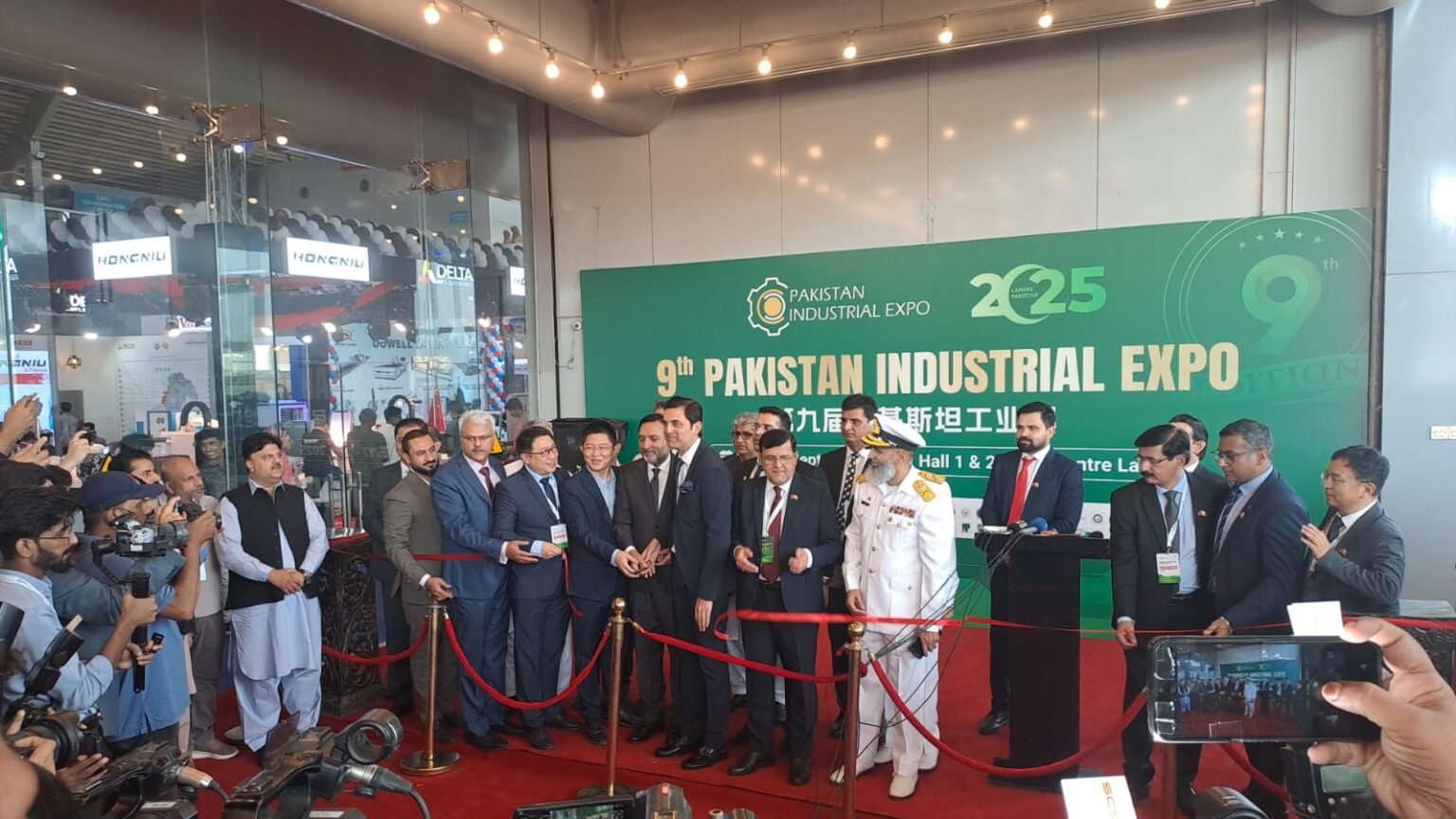 The three-day event, organized by Everest International Expo Pvt. Ltd., hosted around 200 companiesfrom Pakistan and China and attracted over 20,000 professional visitors