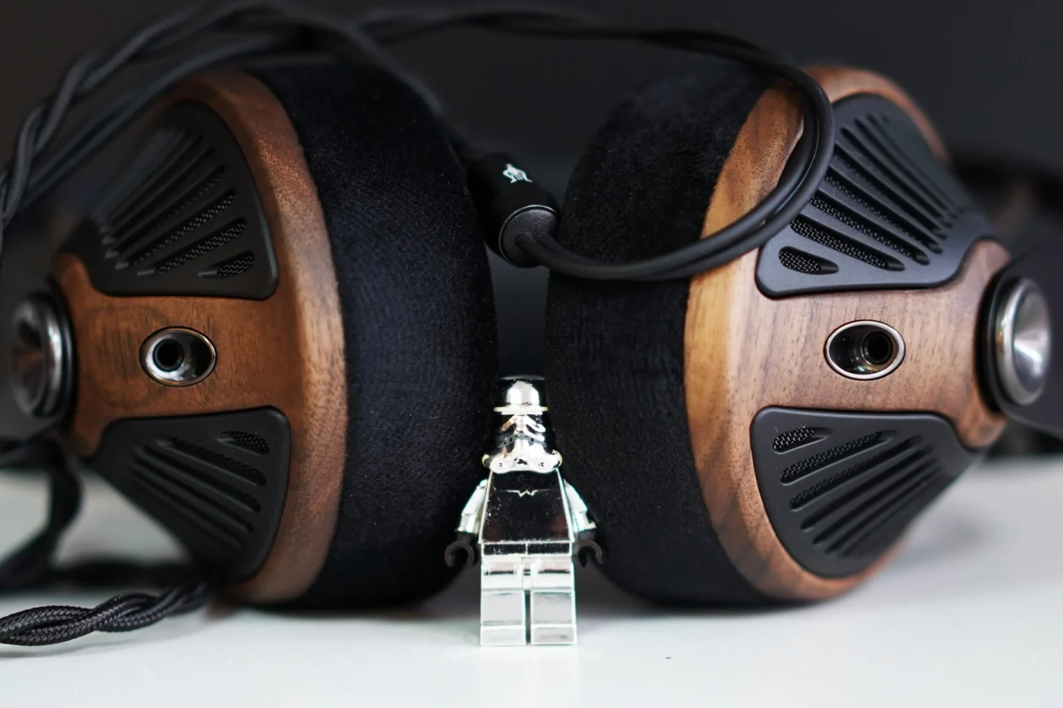 Meze Audio 105 Silva – A Perfect Blend of Natural Sound and Craftsmanship Meze Audio 105 Silva – A Perfect Blend of Natural Sound and Craftsmanship