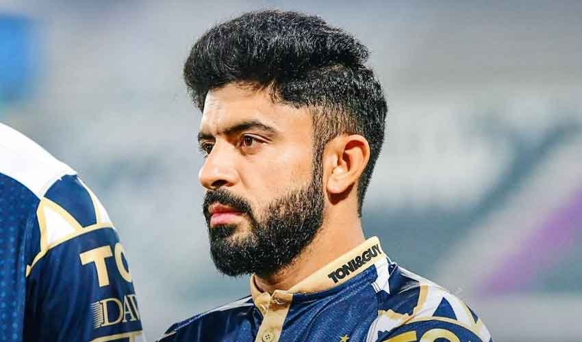 Cricketer Aamir Jamal Mourns Heartbreaking Loss of Newborn Daughter Pakistani cricketer Aamir Jamal mourns the tragic loss of his newborn daughter as fans and teammates offer condolences.