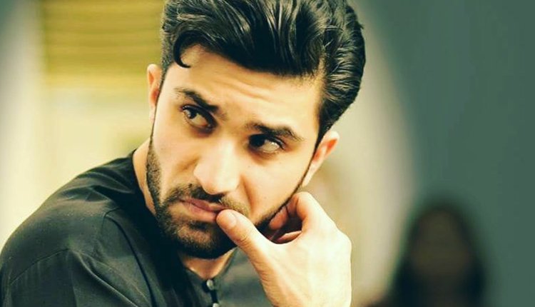 Ahad Raza Mir Talks About ‘Selling His Face to AI’ Ahad Raza Mir jokes about “selling his face to AI” during a viral interview, sharing candid thoughts on acting, creativity, and technology