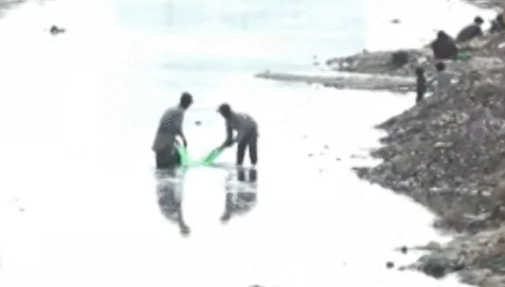 Gold found in Karachi Malir River