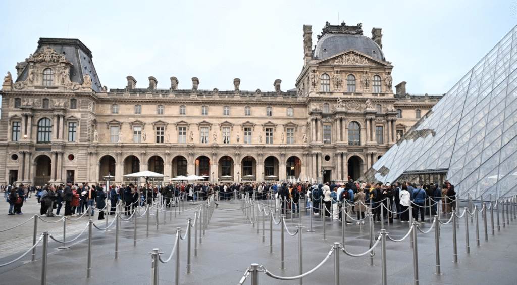 Louvre Moves Crown Jewels to Bank of France After $102 Million Heist Louvre jewel heist