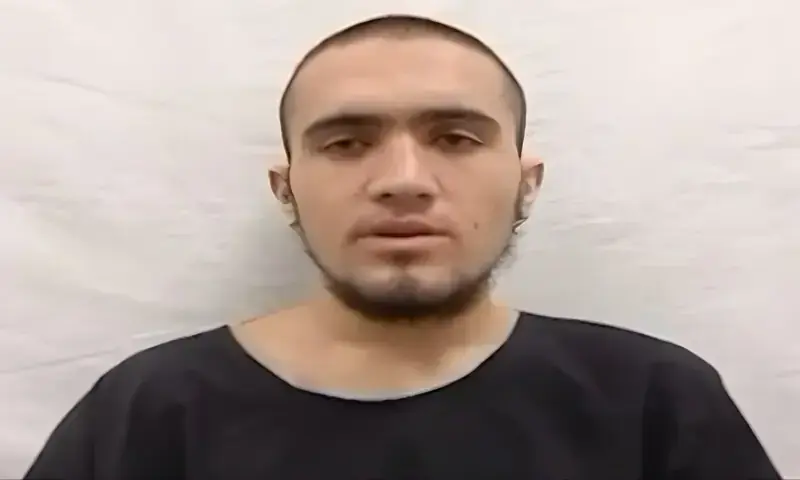 Captured Bomber Exposes Taliban-Fitna Al Khwarij Nexus A sucide bomber captured by Pakistani security officials exposed Taliban and India's collaboration for terrorism in Pakistan