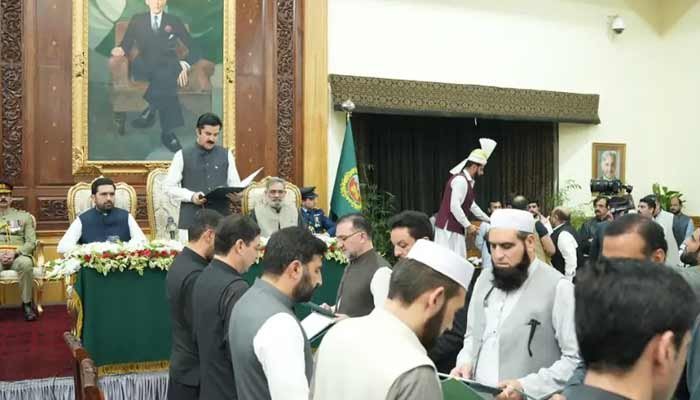 Portfolios Announced for Newly Appointed 13-Member KP Cabinet