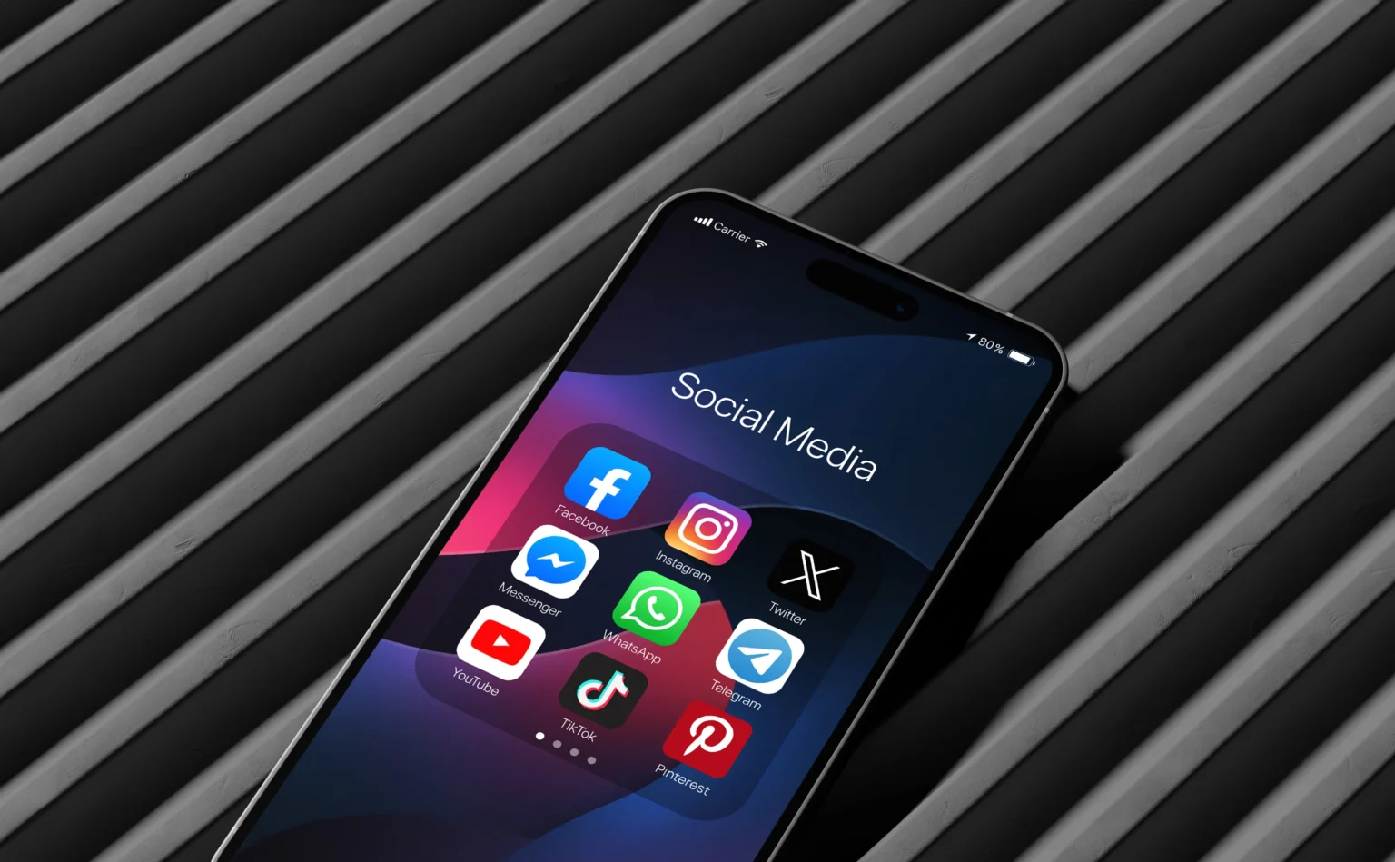 Advantages and Disadvantages of Media in Pakistan