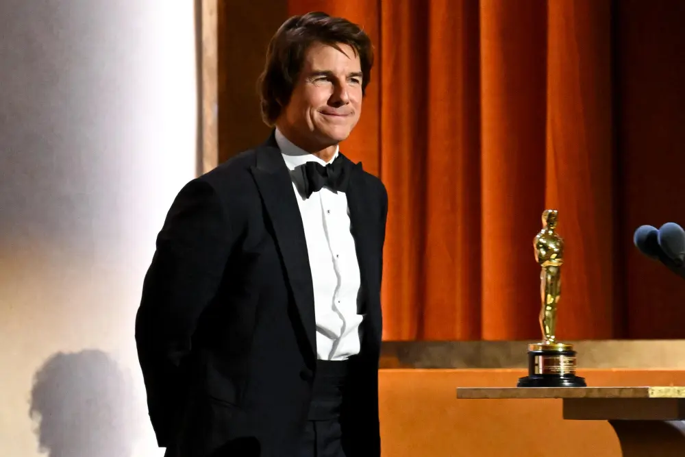 Tom Cruise’s Honorary Oscar Speech Brings Renewed Hope to Hollywood Tom Cruise Honorary Oscar Speech Inspires Hope for Cinema's Future | 2025