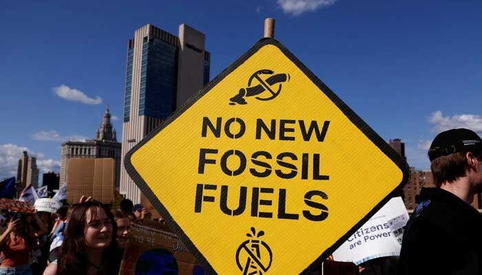Global Fossil Fuel Emissions Set to Break Record in 2025, Study Warns