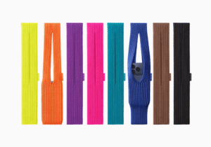 Apple ISSEY MIYAKE iPhone Pocket