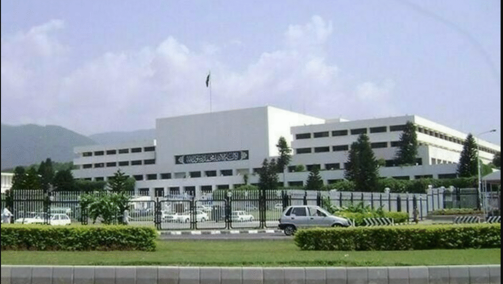 Government Rejects Speculation on Proposed 28th Constitutional Amendment Constitutional Amendment Pakistan