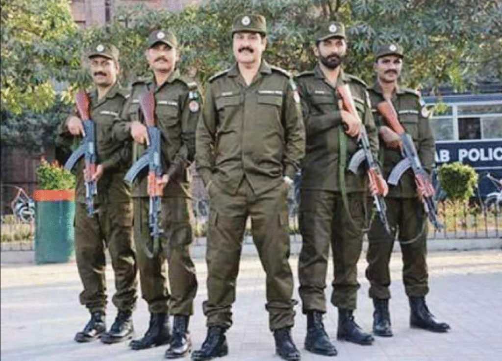 Lahore police arrest suspects for poisoning goats and selling dead meat, expose food safety risks, and launch crackdown on involved butchers.