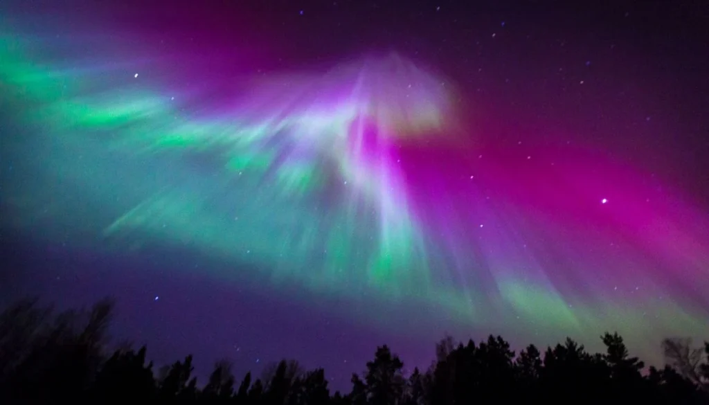 Aurora Australis to Illuminate Sky Tonight: Watch Guide
