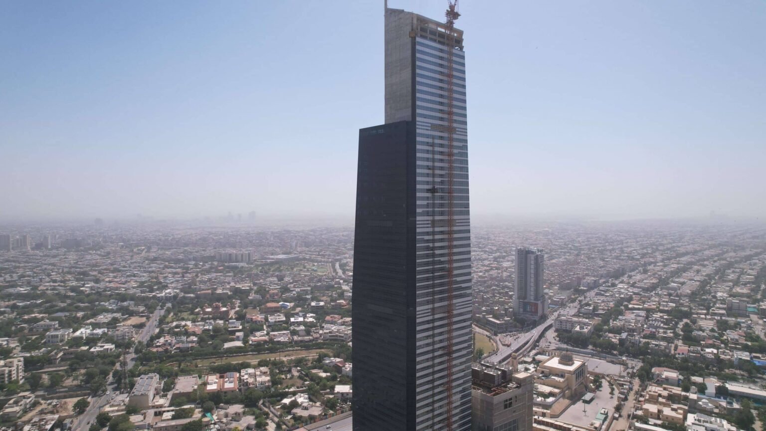 Bahria Icon Tower Karachi 2025: Pakistan’s Tallest Skyscraper bahria town