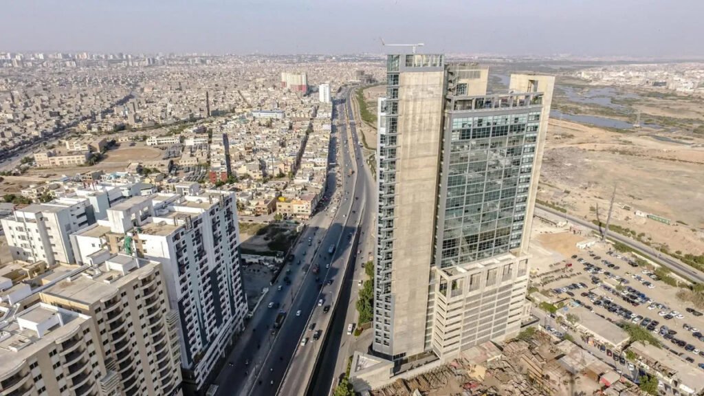 Center Point Karachi: Hub of Modern Commercial Offices