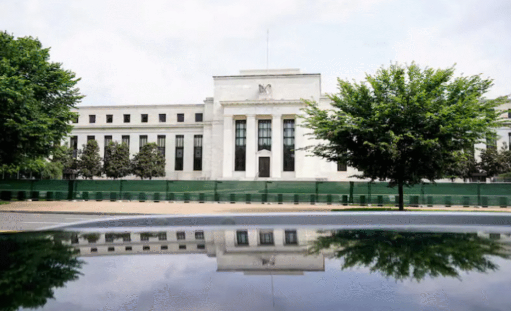 Federal Reserve rate cut pause