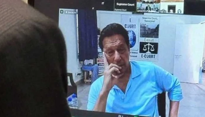 PTI Questions Secrecy Over Imran Khan’s Eye Treatment, Demands Access to Personal Doctors