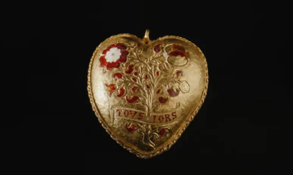 Henry VIII’s Lost Love Heart Saved From Private Sale, Secured for British Museum Henry VIII gold heart pendant