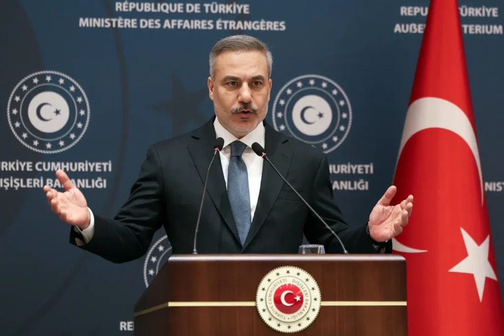 Türkiye’s foreign minister urges focused US-Iran nuclear talks, warning expanded demands could trigger renewed regional conflict.