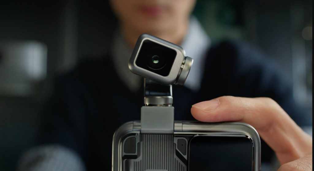 Is This the Future of Smartphones? Honor Unveils Robot Camera Phone and Teases Humanoid Assistant Honor Robot Phone