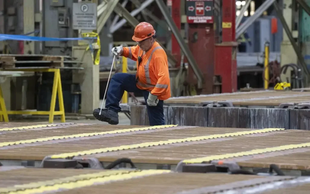 Canada Employment Crisis Deepens as Over 100,000 Jobs Lost in Early 2026